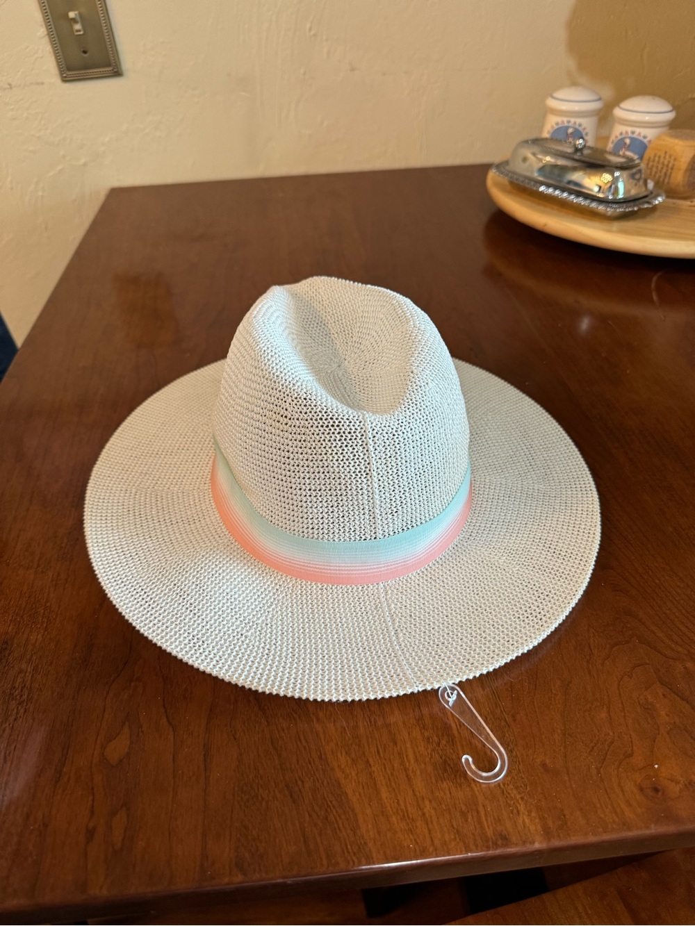 Kelly & Katie Cream Straw Fedora with Pink Trim - Picture 2 of 3